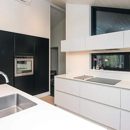 Luxury Retreat - By Traum Glesborg